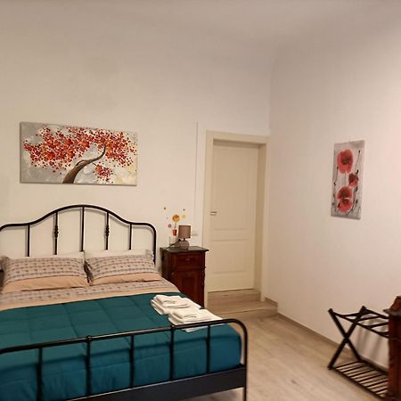 Affittacamere Il Chiostrino Guest House فلورنس المظهر الخارجي الصورة