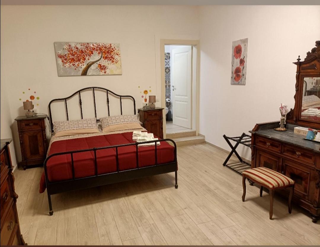 Affittacamere Il Chiostrino Guest House فلورنس المظهر الخارجي الصورة